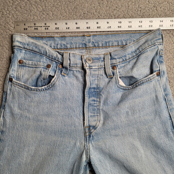 Levis 501 Jeans 26x32 Blue Button Fly Distressed High Rise Light Wash Straight - Picture 8 of 10